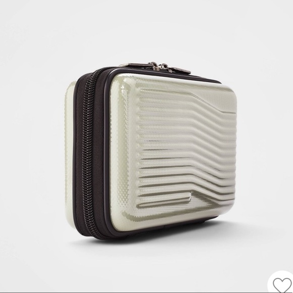 **Free with $25 purchase** Open Story Hardside Mini Case - Picture 2 of 14